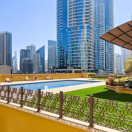 Jbr Waterfront Modern Apartment By Serenity Living Dubai Exteriör bild